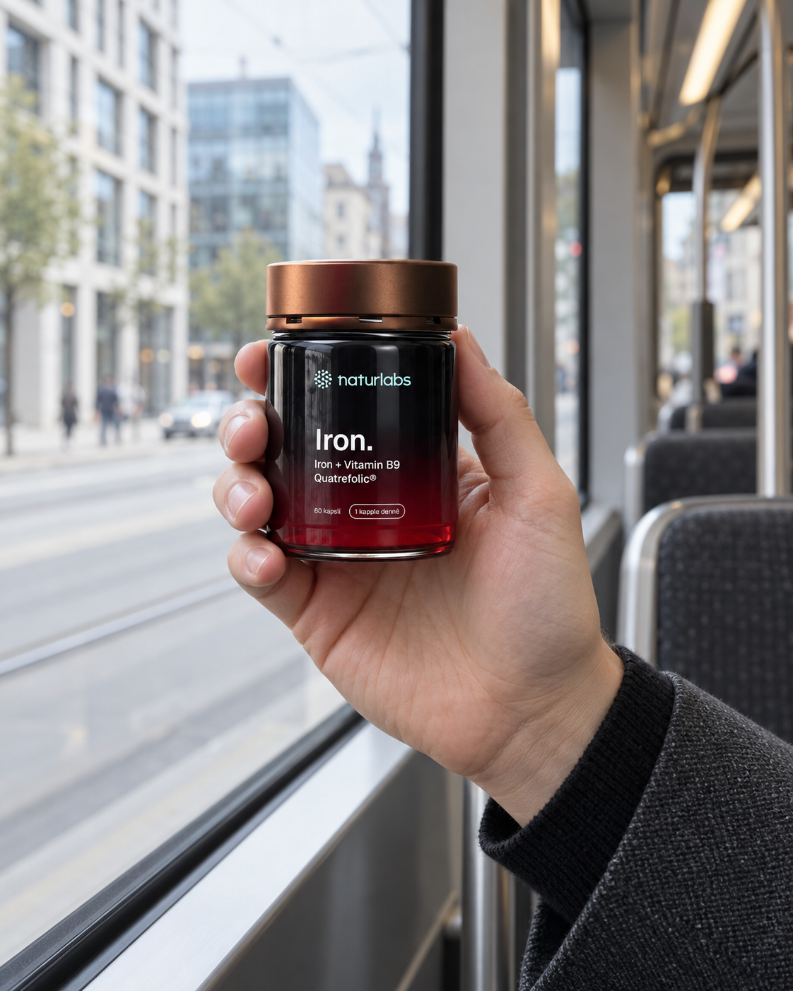 Iron. Železo (bisglycinát) + folát Quatrefolic®, redakční produktová fotografie 1